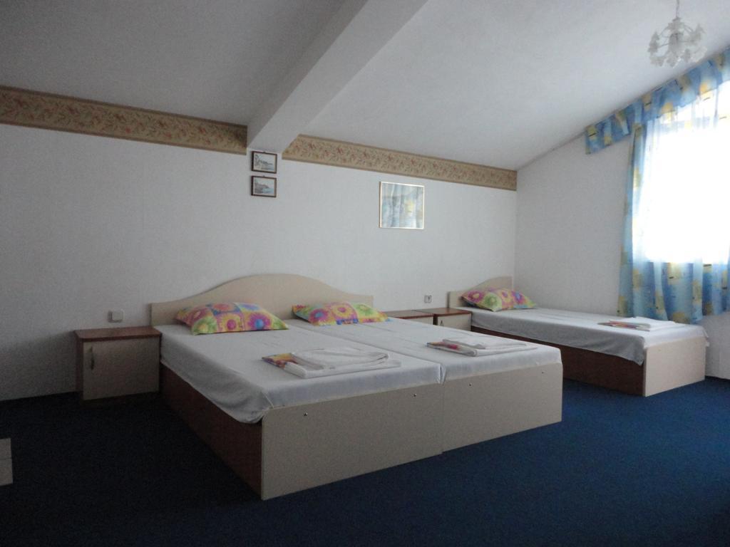 Guest Rooms Casa Luba Sveti Vlas Habitación foto