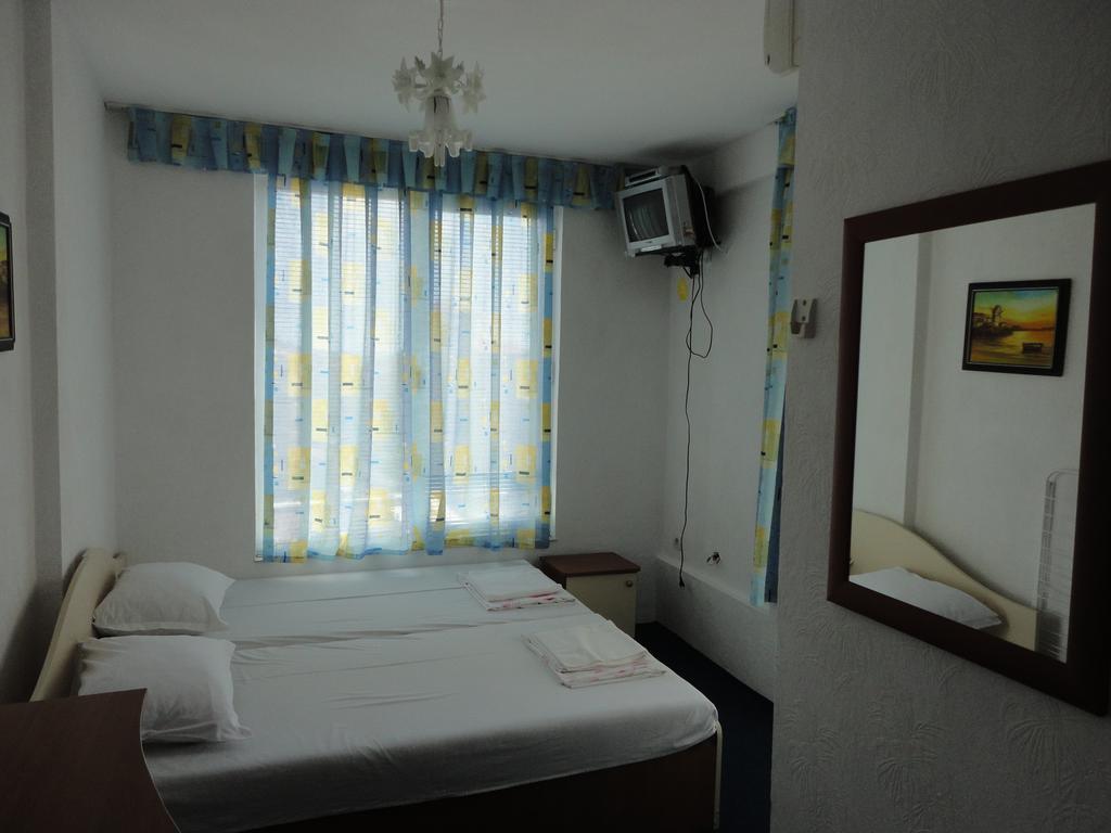 Guest Rooms Casa Luba Sveti Vlas Habitación foto