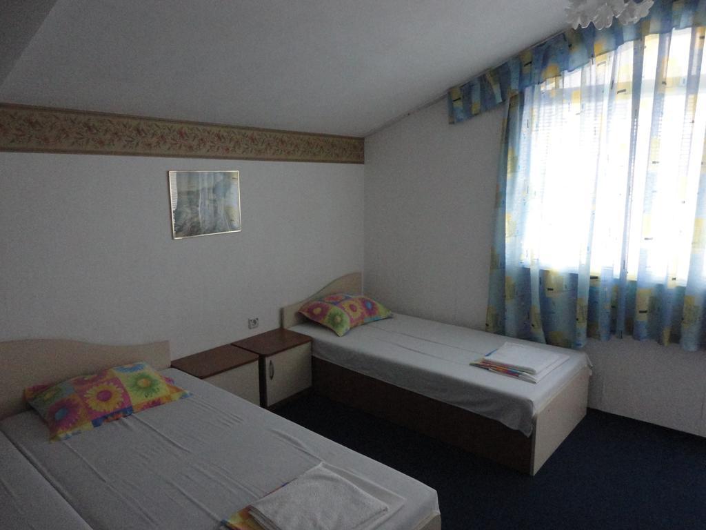Guest Rooms Casa Luba Sveti Vlas Habitación foto